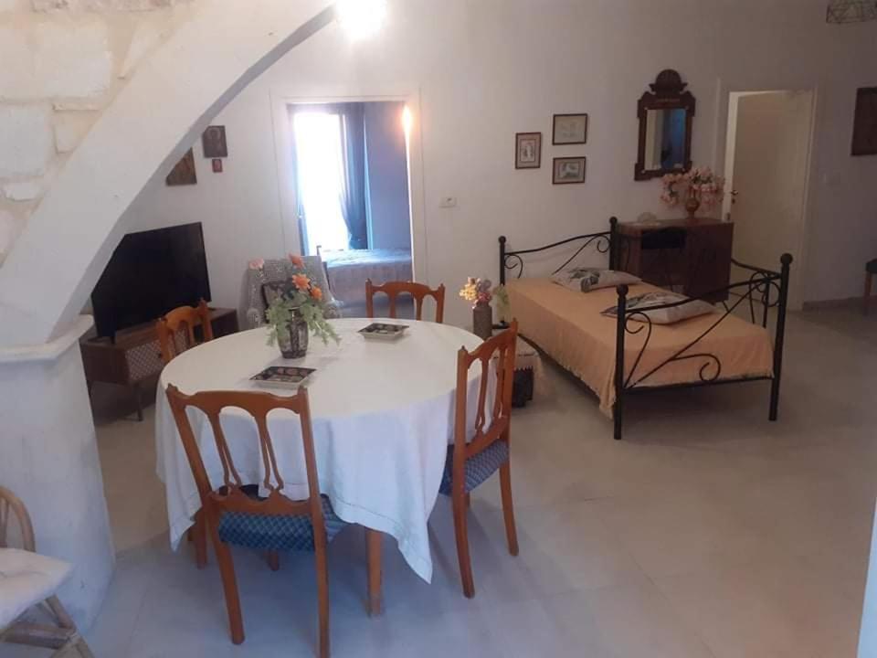 Maria'S Villa Mirsini  Екстериор снимка
